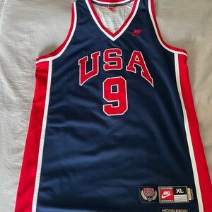 Nike USA 1984 Basketball Jersey -Michael Jordan